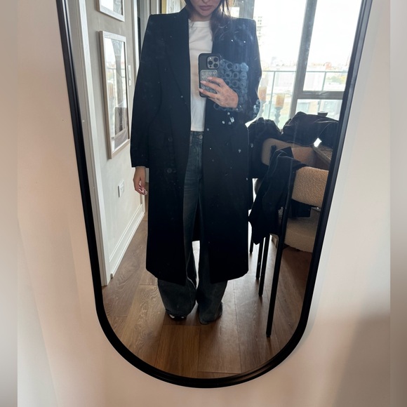 BALENCIAGA
Double-Breast Hourglass Wool Coat - Picture 13 of 13